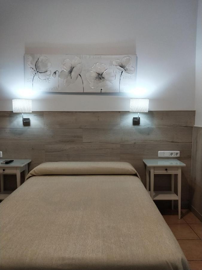 Hostal Maria Ronda Madrid Exterior foto